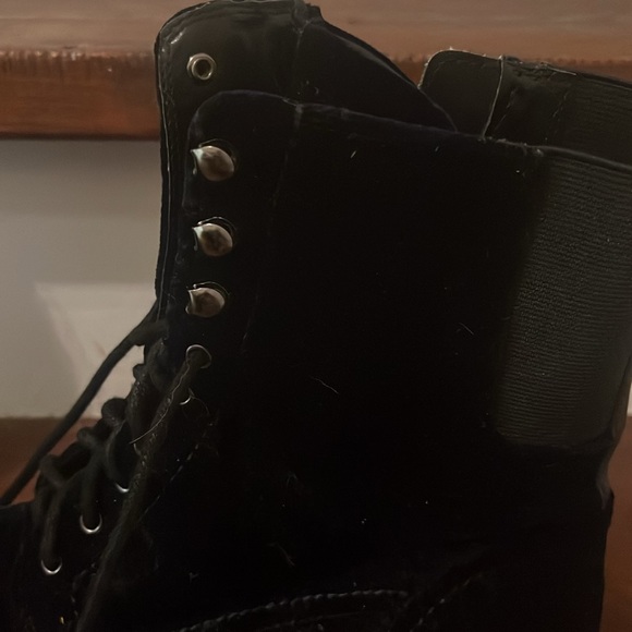 Velvet + leather upper boots man made sole navy size 10 Donald Pliner - Picture 3 of 6